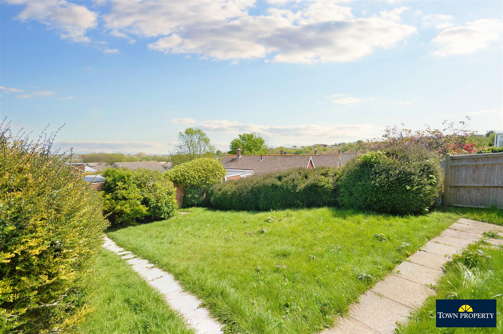 Property Details for Rodmill Drive Eastbourne BN21 2SL Town Property